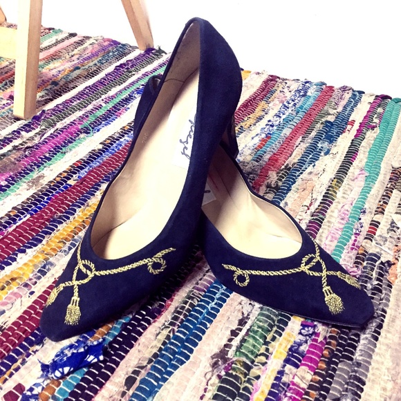 Spiegel Shoes - Vintage 80s Spiegel Navy Blue Tassel Pumps